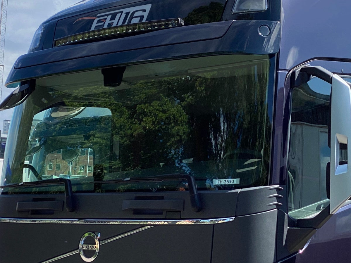 Tellus LED-paneelisarja 40 tuumaa Volvo FH 2021-